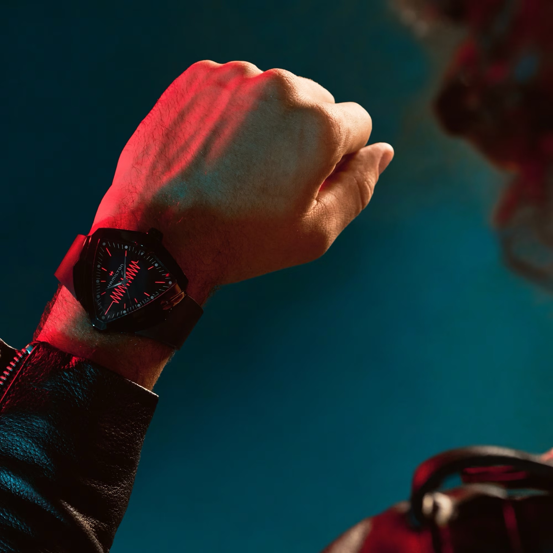 16 | HAMILTON WATCHES | Ventura XXL Campaign